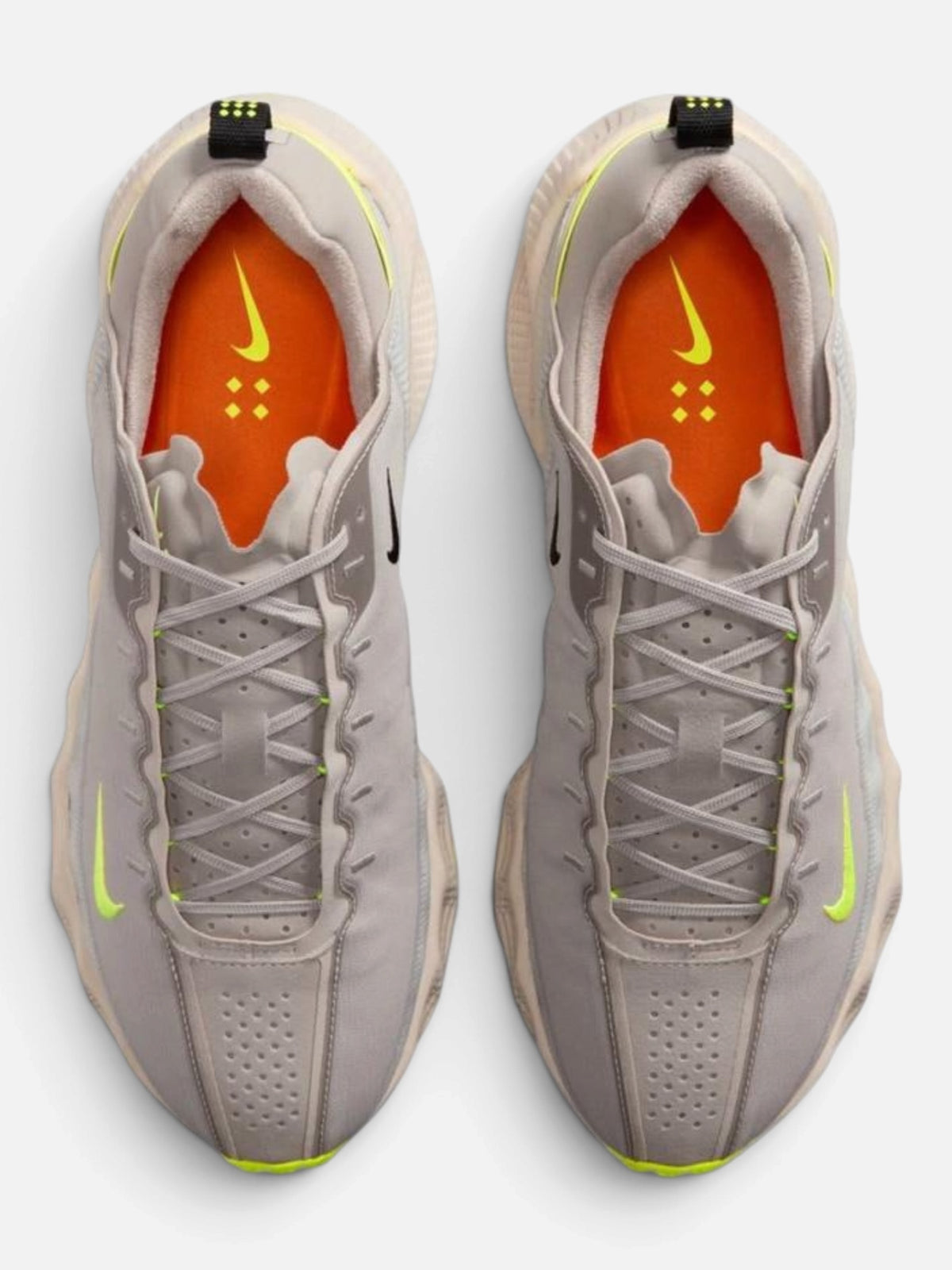 Чоловічі кросівки Nike Ava Rover Grey/Volt DX4215-207