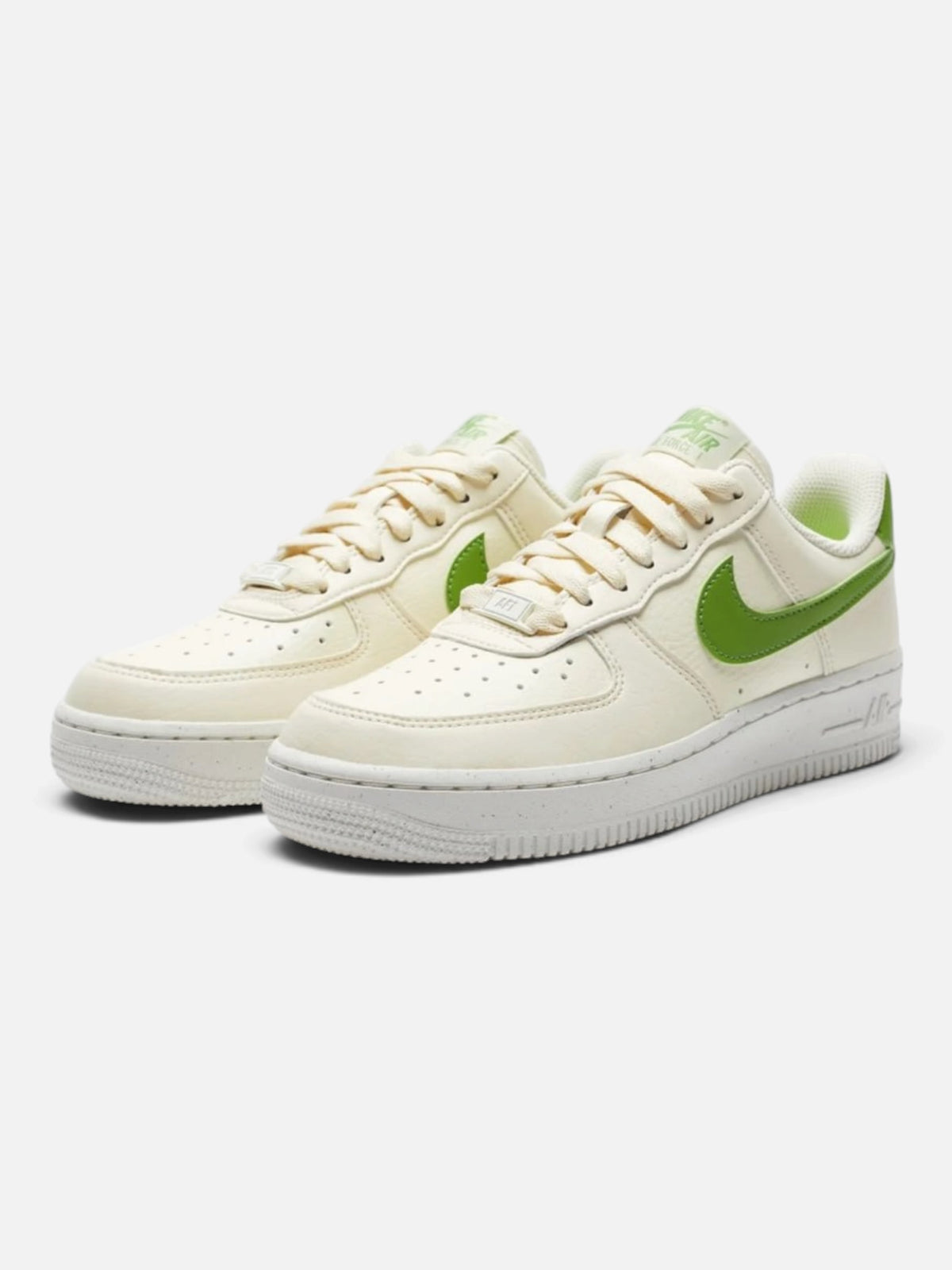 Жіночі кросівки Nike Air Force 1 ’07 Next Nature Beige DV3808-102