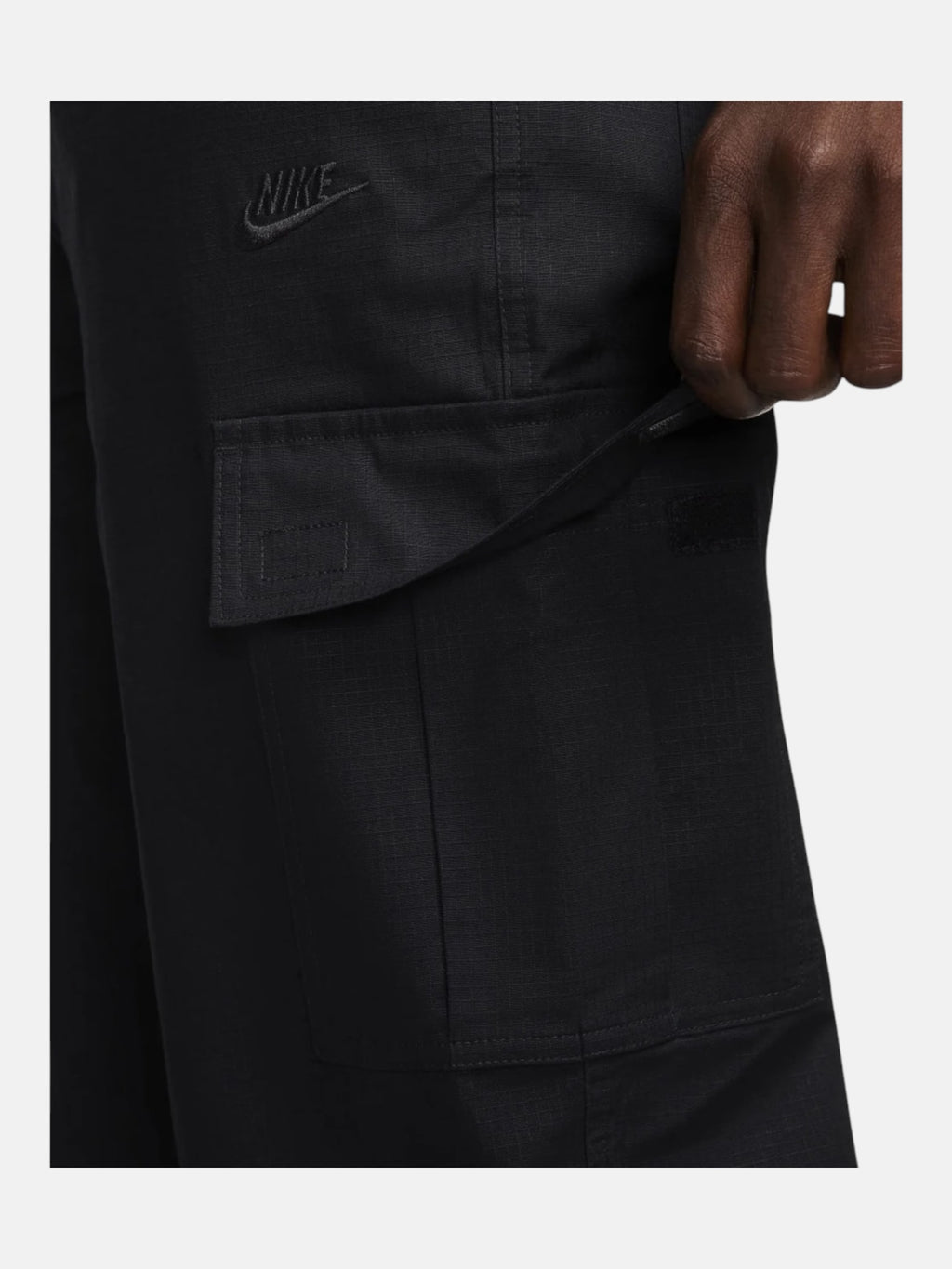 Штани чоловічі Nike Club Cargo Black FZ5765-010