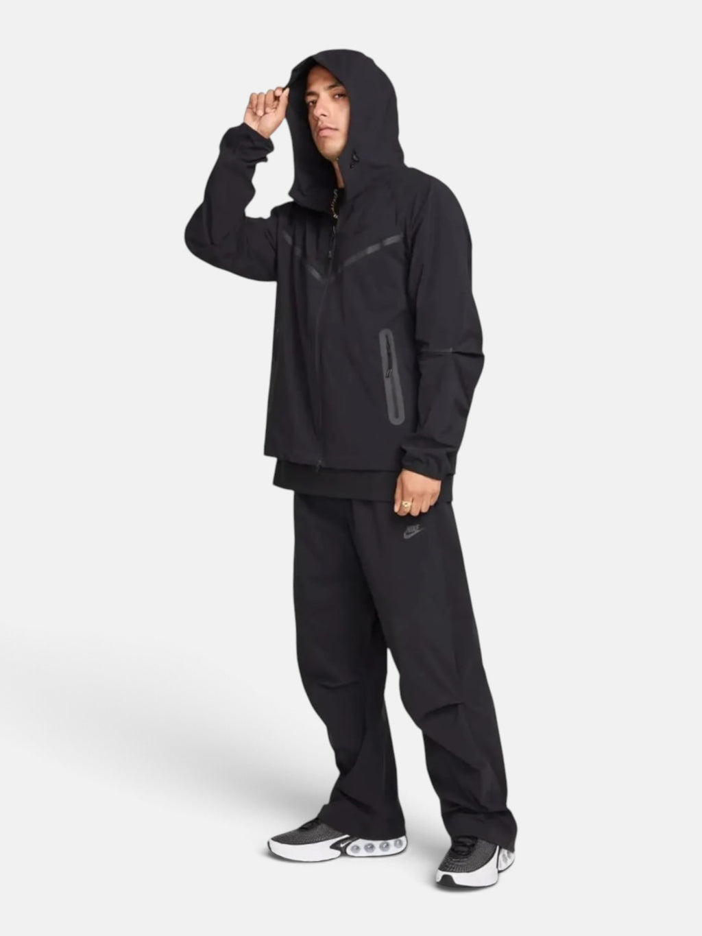 Спортивний костюм чоловічий Nike Tech Woven Black HM7151-010/HM7158-010