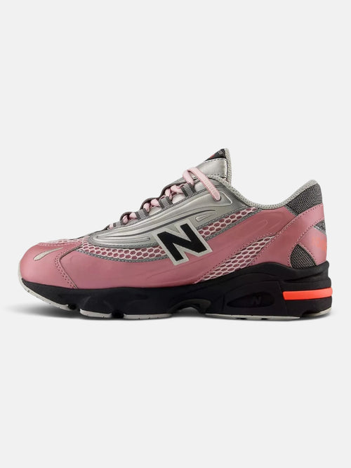 Кросівки жіночі New Balance 1000 Pink Taffy Silver Metallic GC1000U