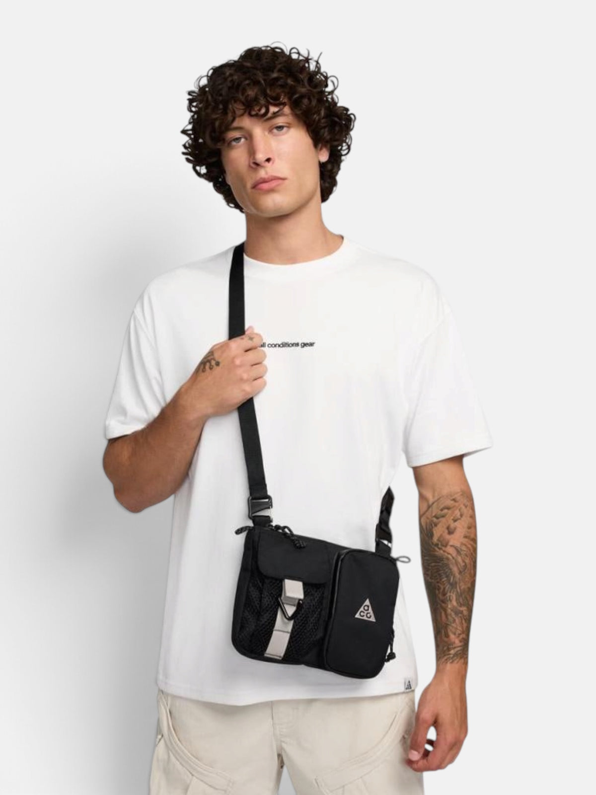 Сумка унісекс Nike ACG Daymax Crossbody Bag Black HJ8180-010