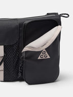 Сумка унісекс Nike ACG Daymax Crossbody Bag Black HJ8180-010