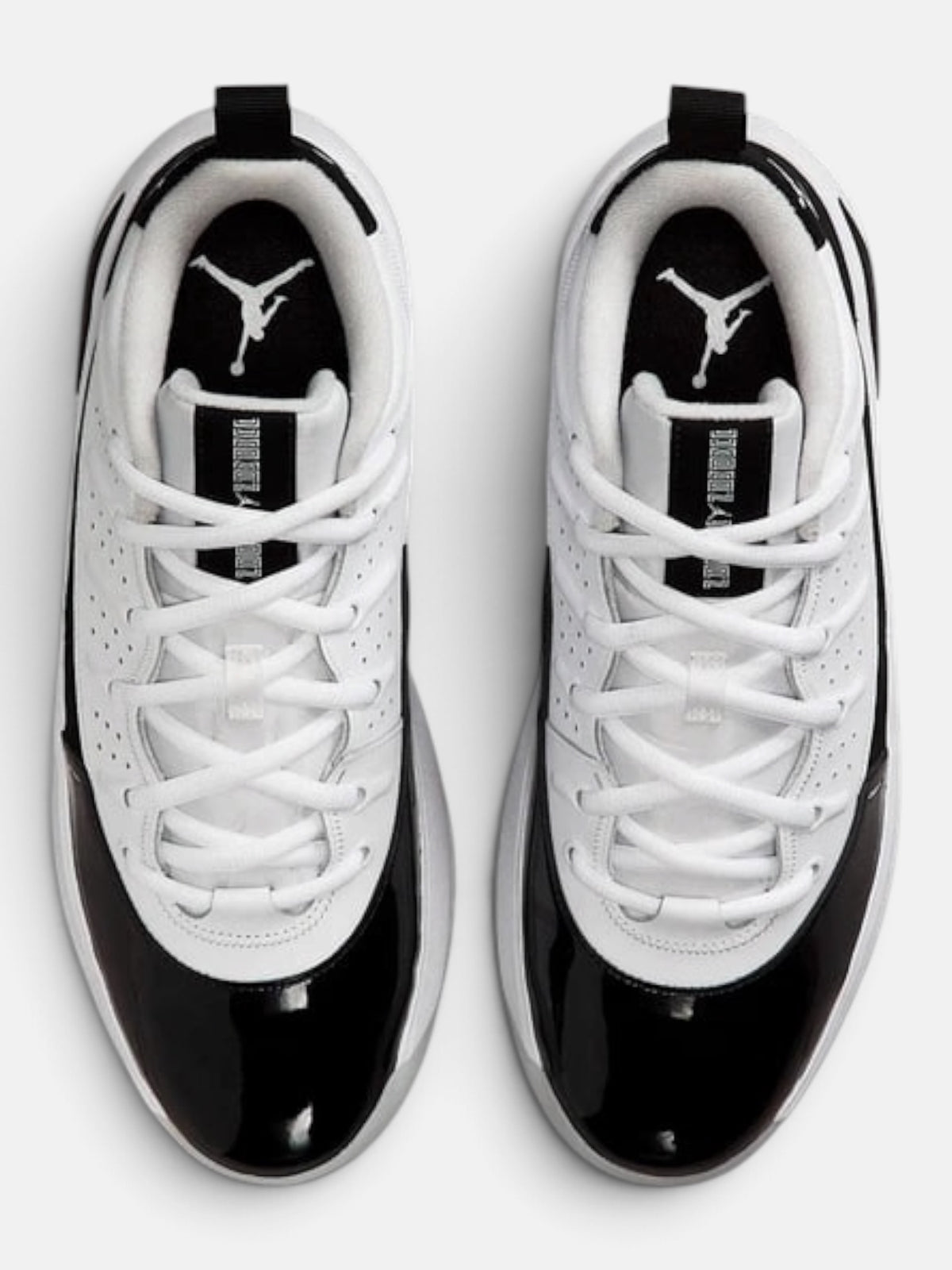 Кросівки чоловічі Air Jordan Max Aura 7 White/Summit White/Black HQ2091-100