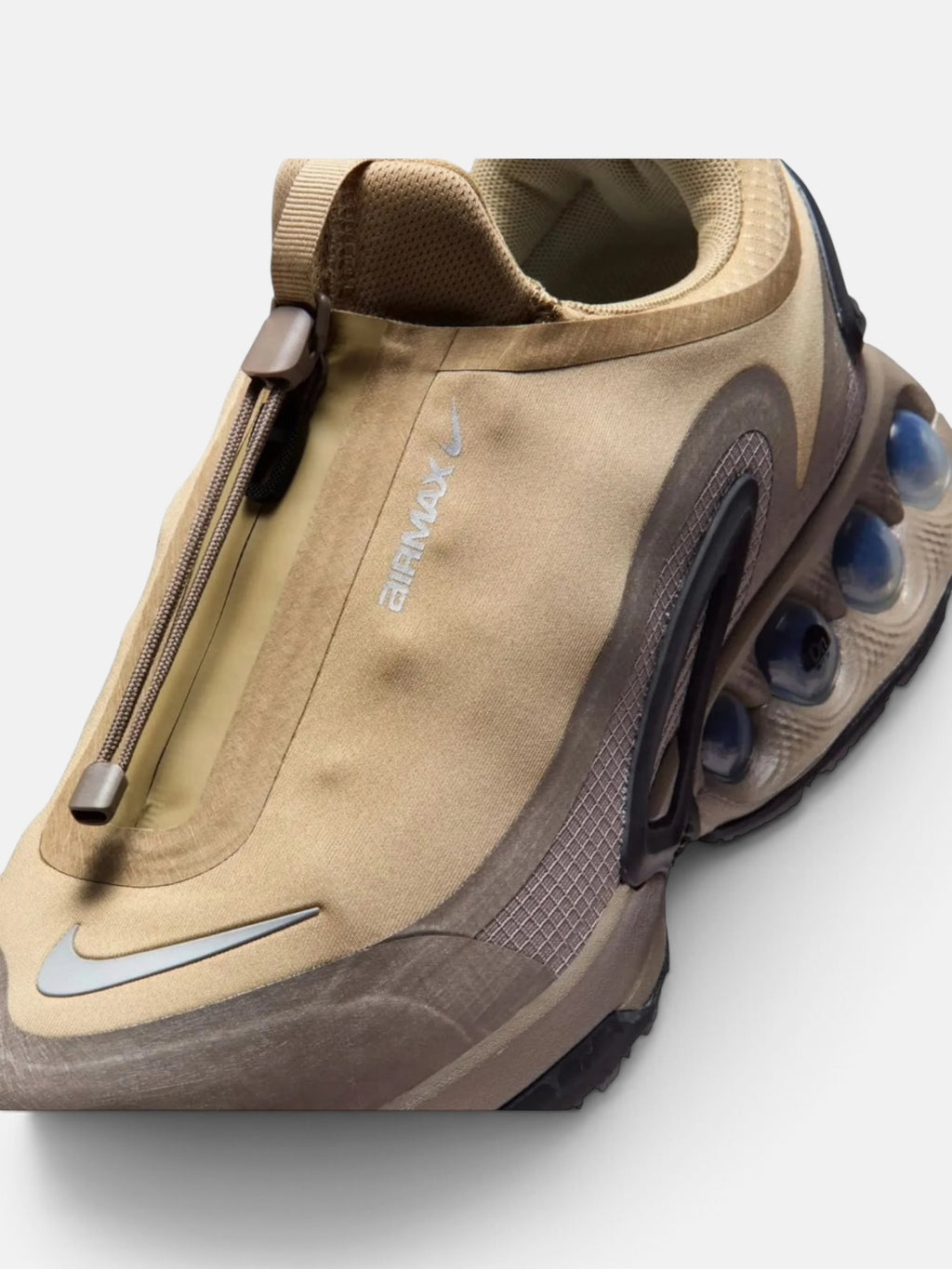 Кросівки чоловічі Nike Air Max Dn Roam Parachute Beige HQ8605-200