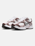 Кросівки жіночі Nike V5 RNR White/Tattoo/Black HQ7901-113
