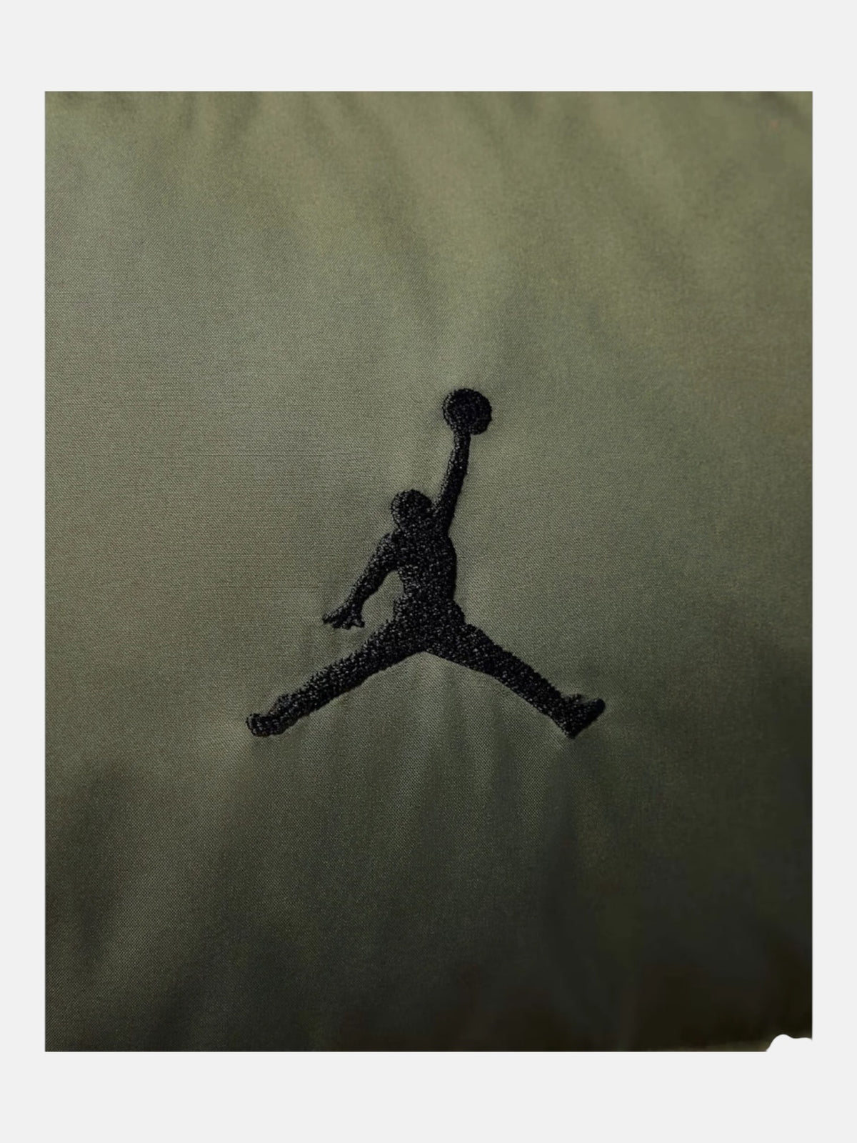 Жилетка чоловіча Air Jordan Flight Solid Down Vest Medium Olive/Black IF4261-222