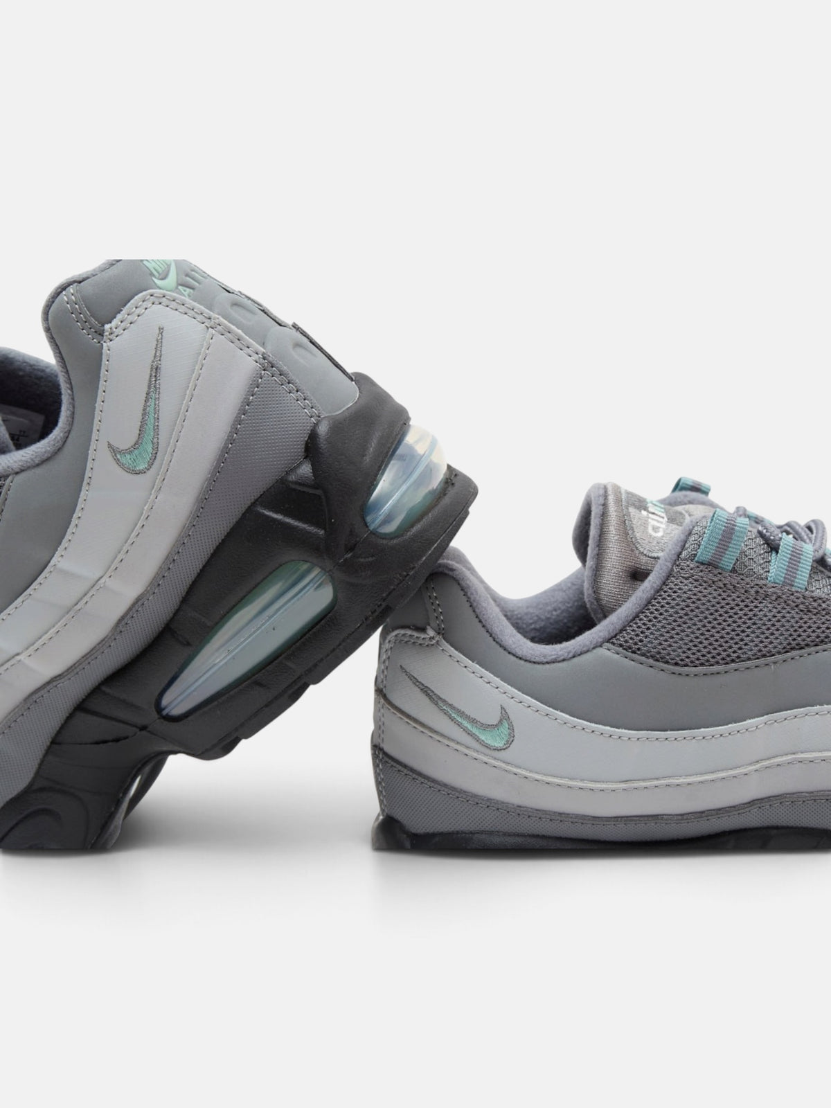 Кросівки чоловічі Nike Air Max 95 Big Bubble Smoke Grey/Light Smoke Grey/Cannon IM5987-084