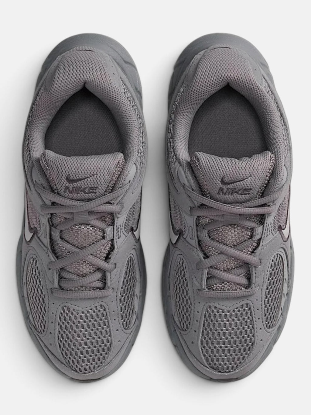 Кросівки дитячі Nike V5 Runner Suede Pencil Point/Atmosphere Grey IO1644-001