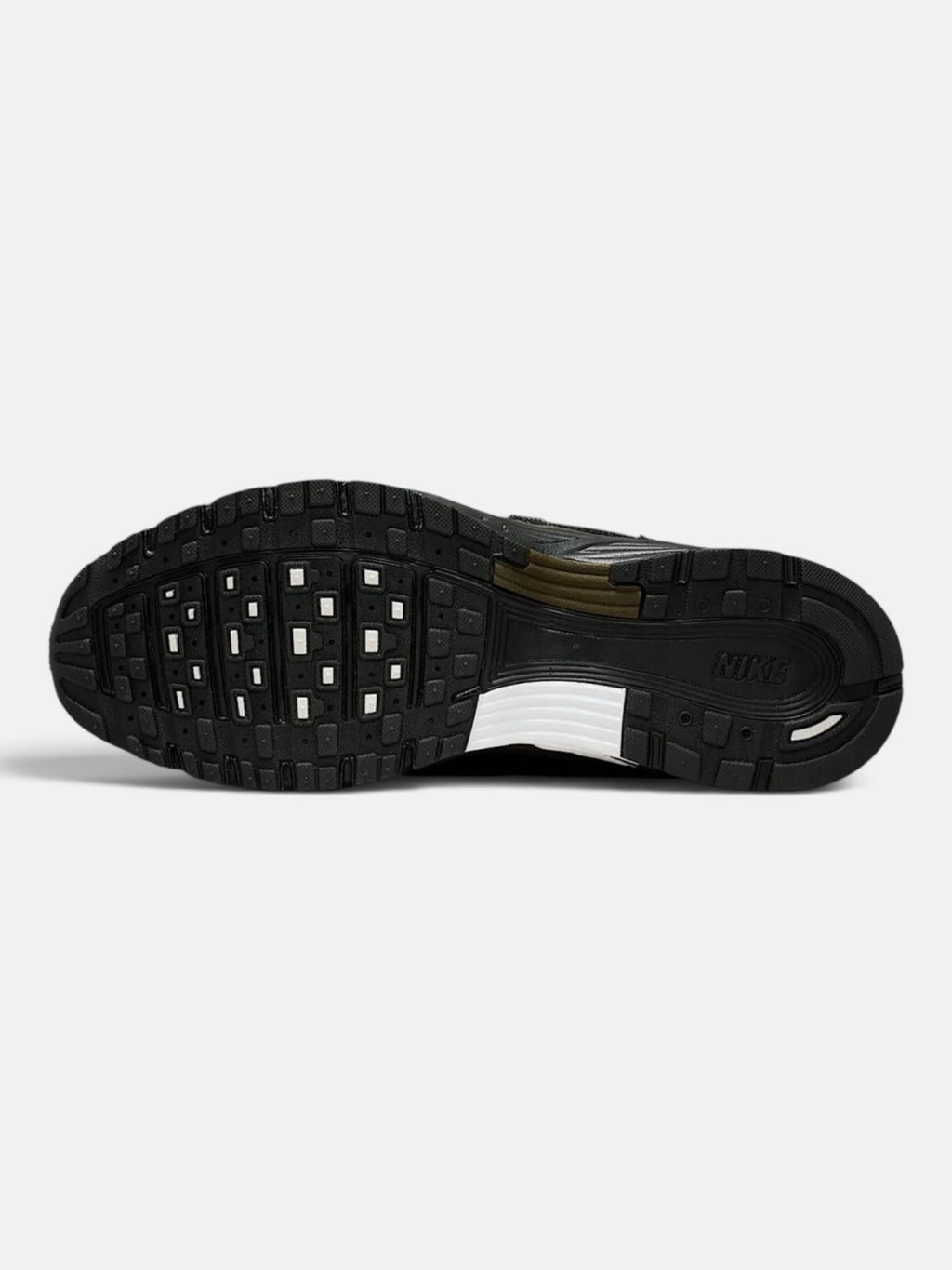 Кросівки чоловічі Nike P-6000 Black/Dark Hazel/Summit White/Metallic Silver IQ0298-010