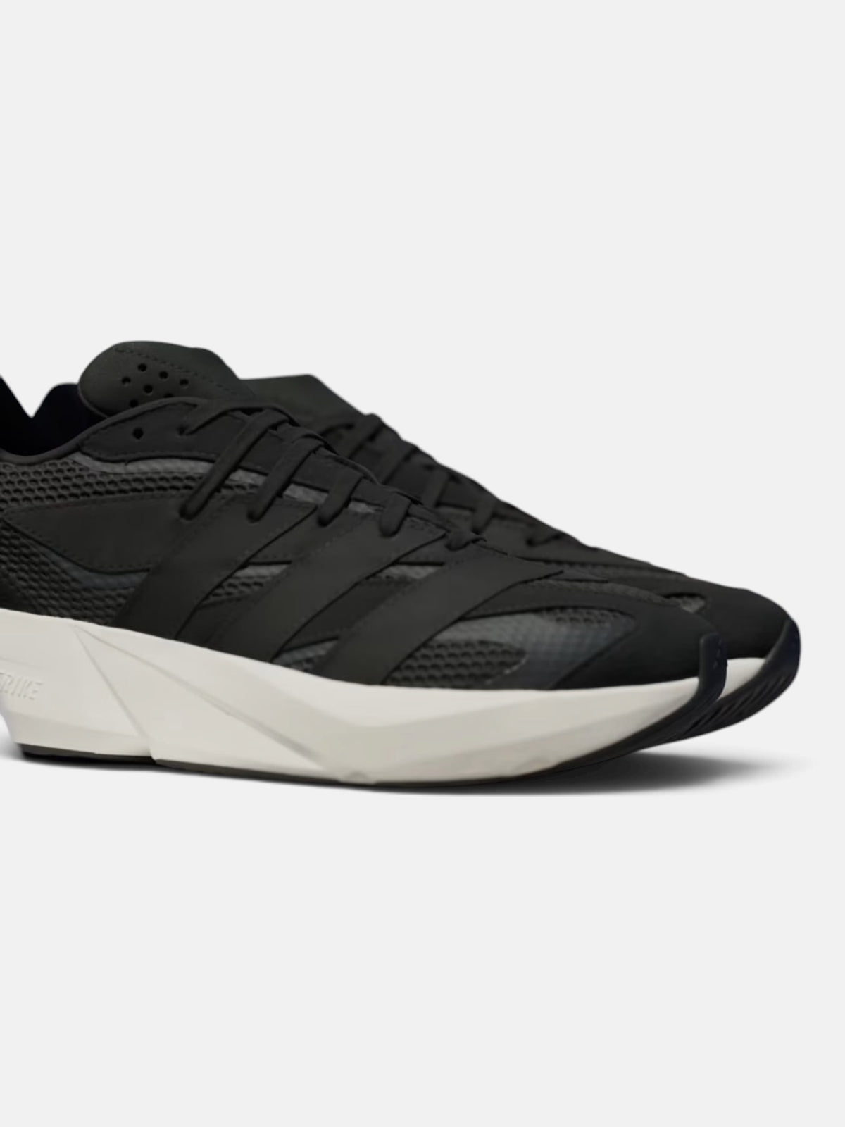 Кросівки чоловічі Adidas Lightblaze Classic Black JQ4407