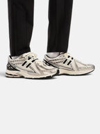 Штани чоловічі New Balance Utility Woven Pant Black/White MB61K61RBK
