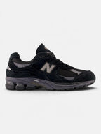 Кросівки унісекс New Balance 2002R Protection Pack Gore-Tex Black U20023MB