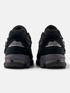 Кросівки унісекс New Balance 2002R Protection Pack Gore-Tex Black U20023MB
