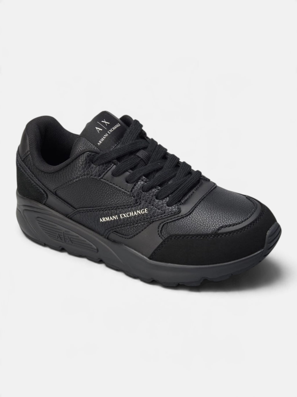 Кросівки чоловічі Armani Exchange Black XM001677-AF17355-UC001