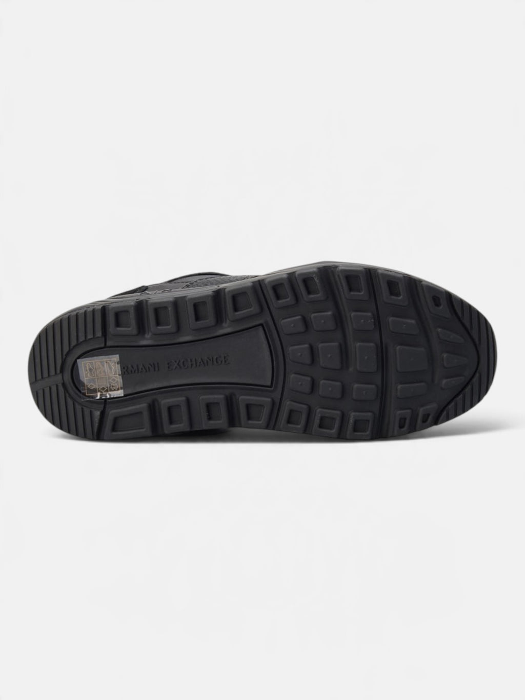 Кросівки чоловічі Armani Exchange Black XM001677-AF17355-UC001