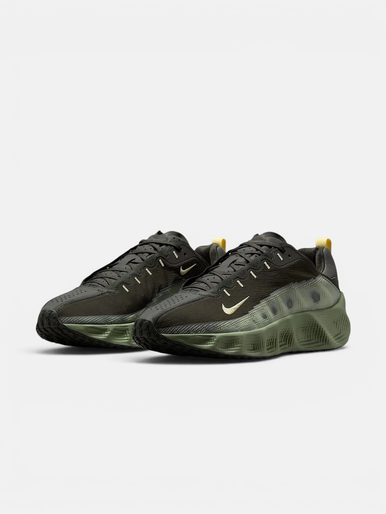 Кросівки чоловічі Nike Ava Rover Olive IM9327-300