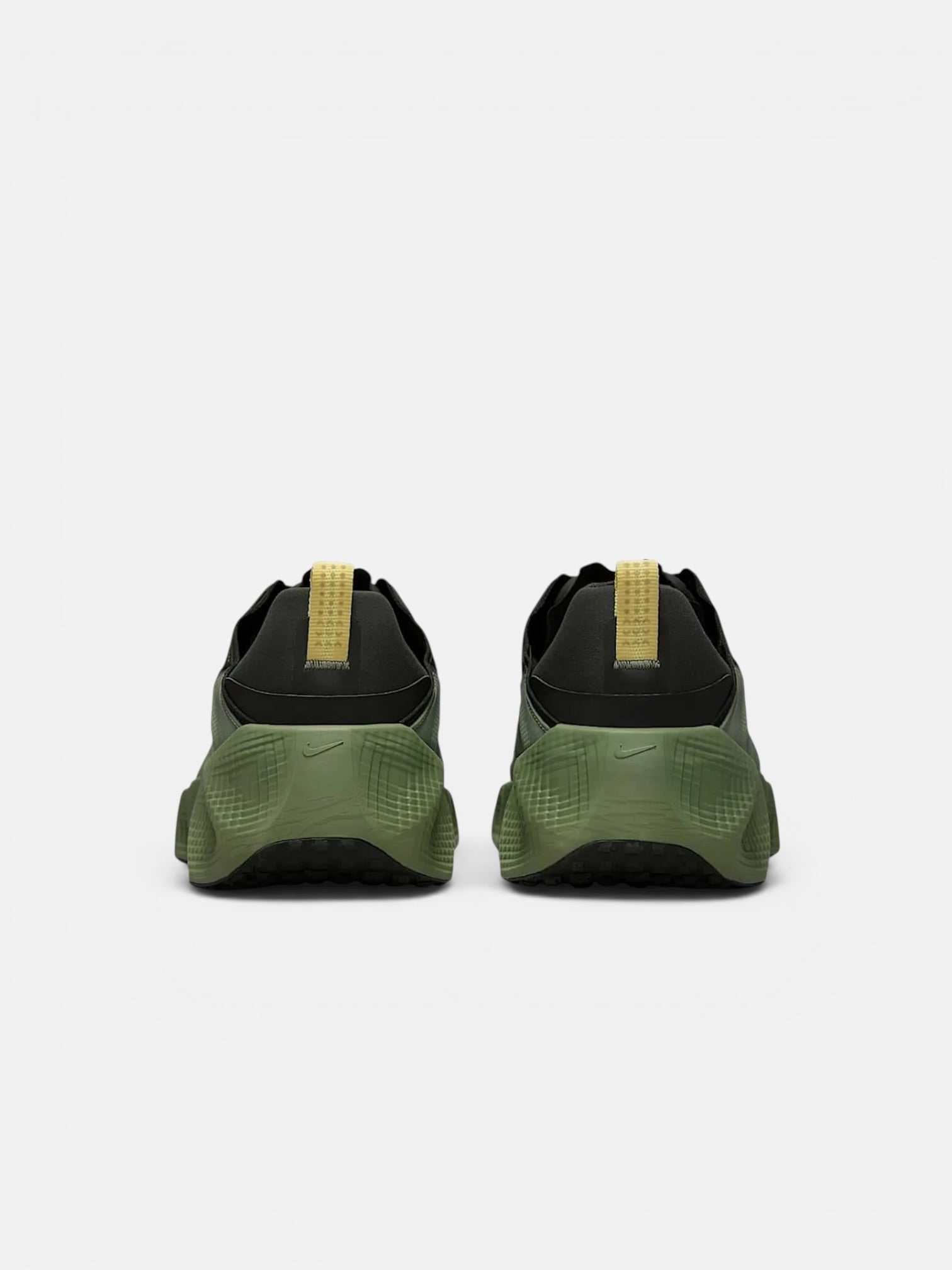 Кросівки чоловічі Nike Ava Rover Olive IM9327-300