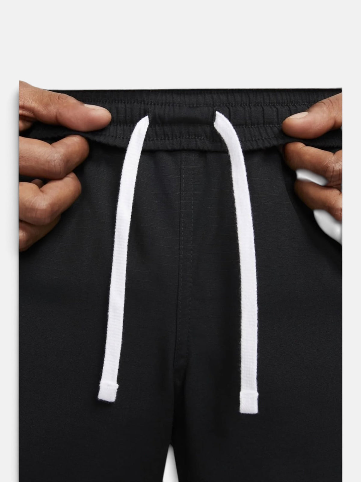 Штани чоловічі Nike Club Cargo Woven Pant "Black" DX0613-010