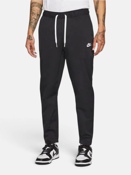 Штани чоловічі Nike Club Woven Tapered Leg Pant "Black" DX0623-010