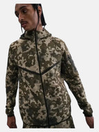 Толстовка чоловіча Nike Tech Fleece Windrunner Camo "Olive" HV0955-276