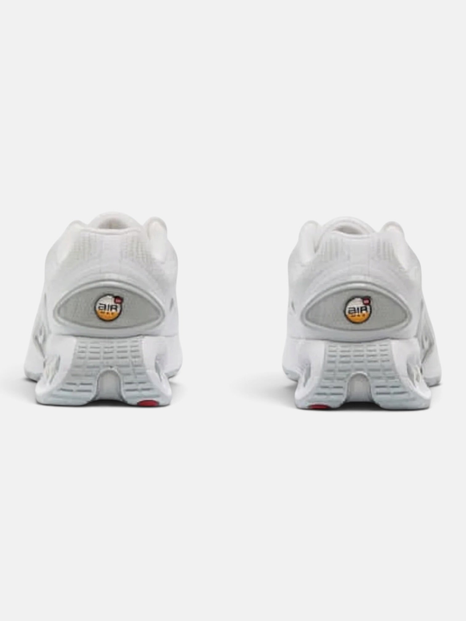 Кросівки Nike Air Max Dn "Triple White" FJ3145-102