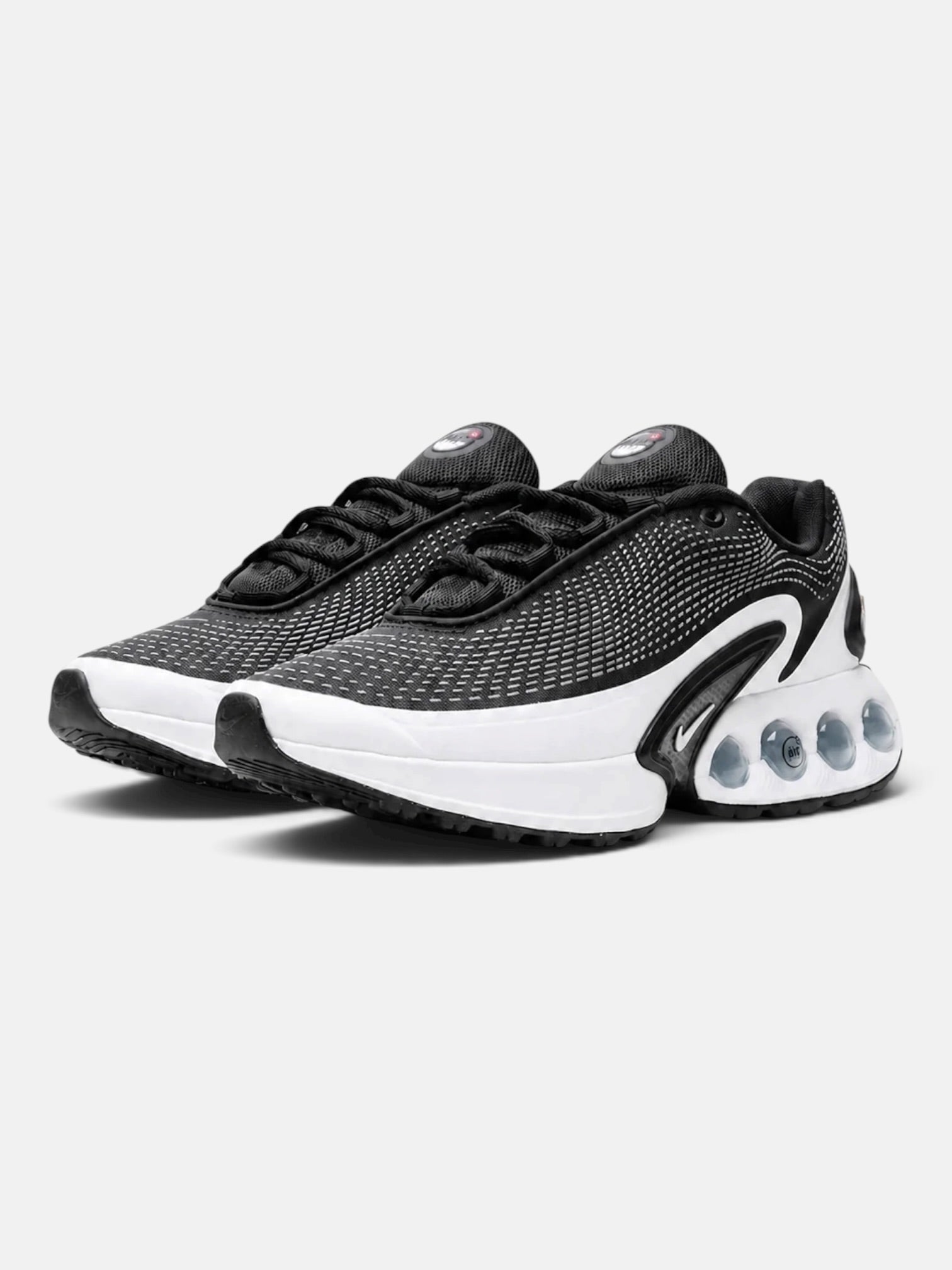Кросівки чоловічі Nike Air Max Dn Black-White DV3337-003