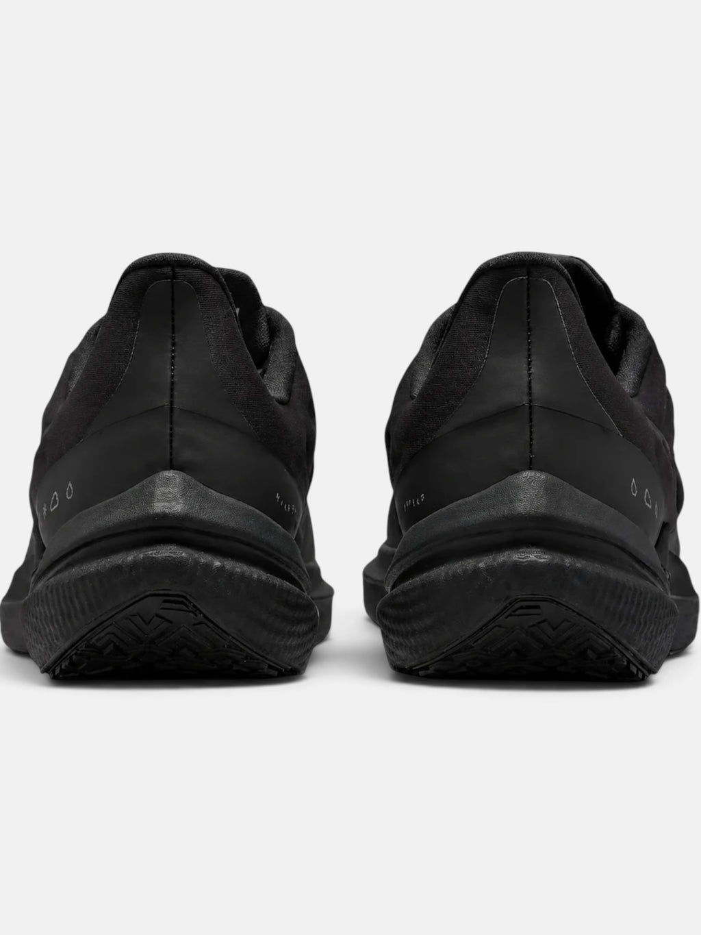 Чоловічі кросівки Nike Air Winflo 9 Shield DM1106-007