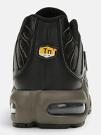 Кросівки чоловічі Nike Air Max Plus Paris Lifestyle Shoe Black HJ4519-200