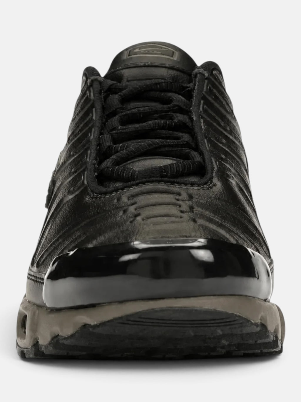 Кросівки чоловічі Nike Air Max Plus Paris Lifestyle Shoe Black HJ4519-200