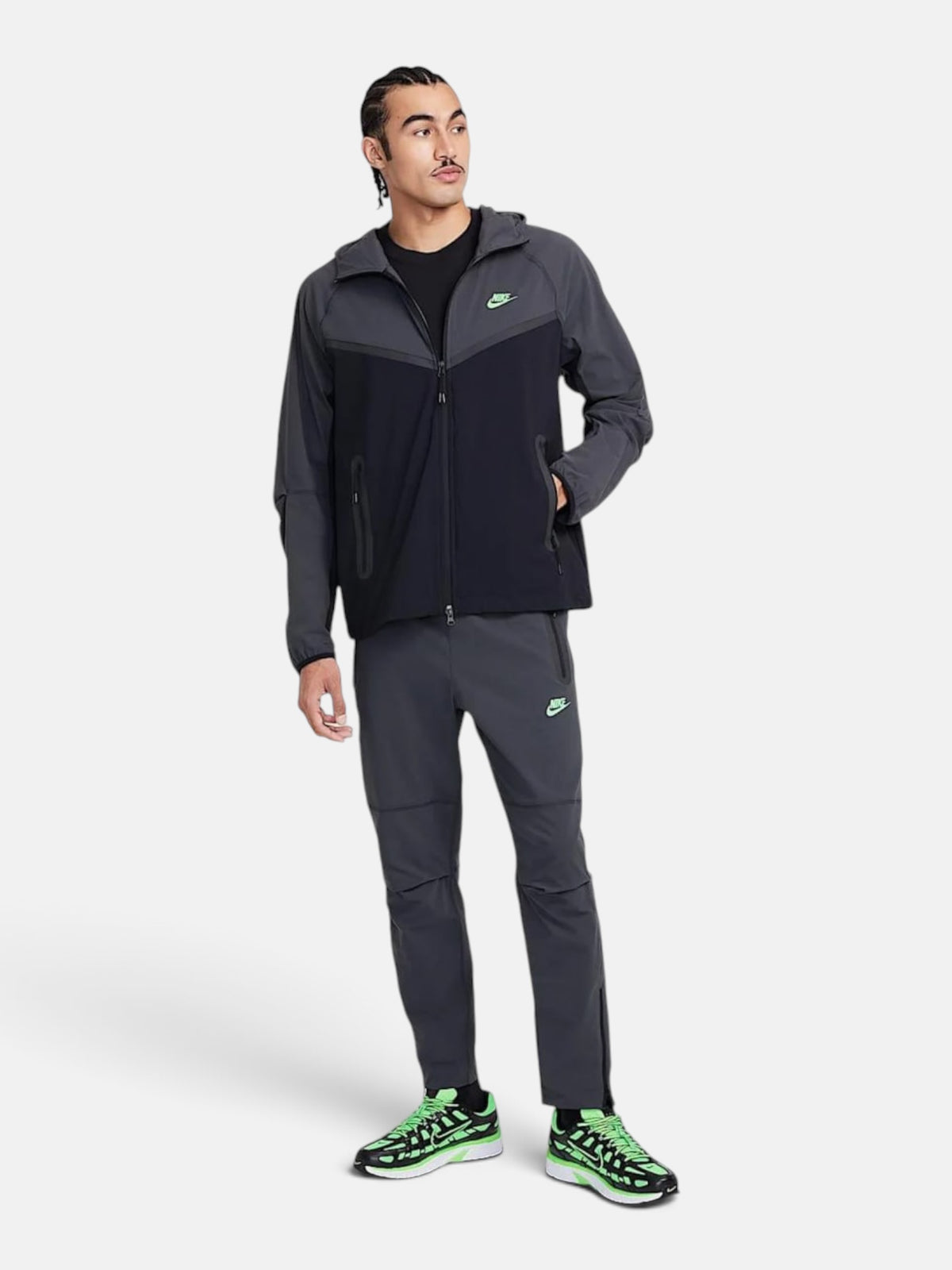 Вітровка чоловіча Nike Tech Windrunner Woven "Black" HM7151-013