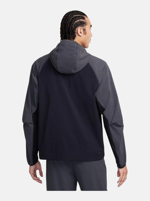 Вітровка чоловіча Nike Tech Windrunner Woven "Black" HM7151-013