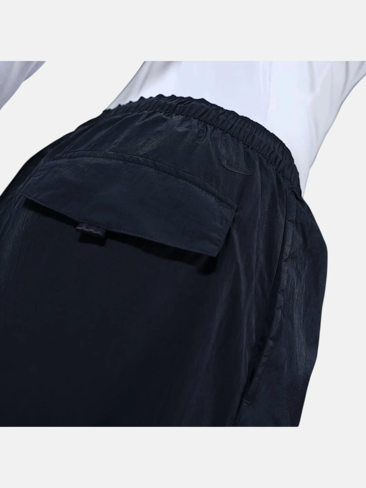 Шорти чоловічі Nike Tech Woven Cargo "Black" HJ0677-010