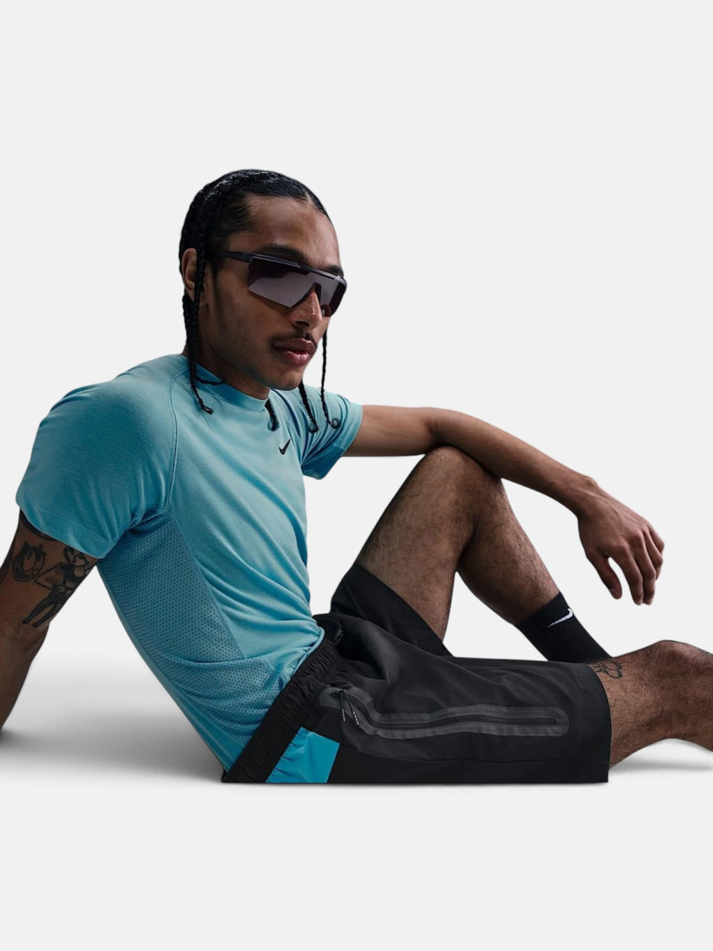 Шорти чоловічі Nike Tech Woven Trek "Black/Dusty Cactus" IB8957-010