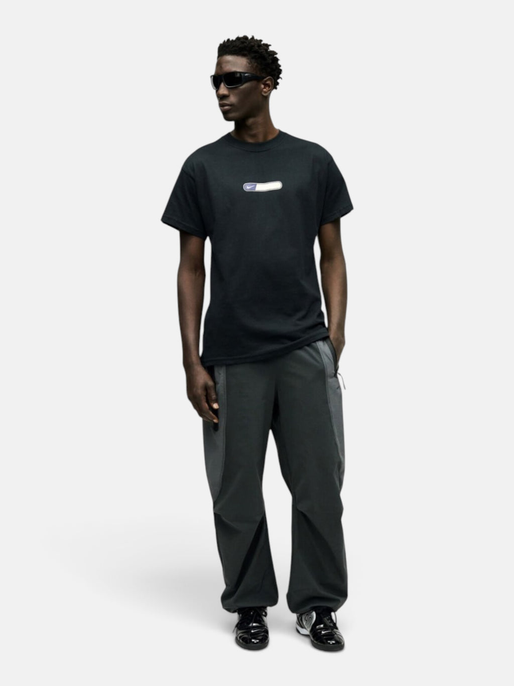 Чоловіча футболка Nike Sportswear Racing Black IV0609-010