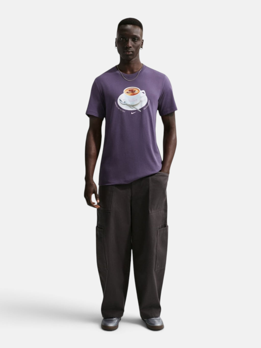 Чоловіча футболка Nike Sportswear Cafe Swoosh Mug Dark Raisin IH1159-573