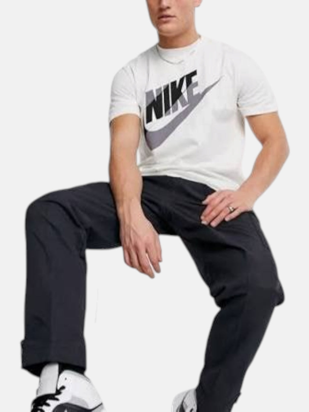 Чоловіча футболка Nike Air Block Futura Logo White BQ5946-101