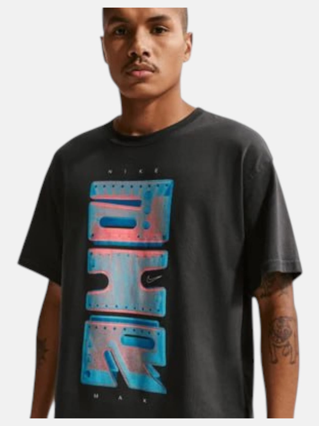 Чоловіча футболка Nike Sportswear Graphic Off Noir IH1155-045