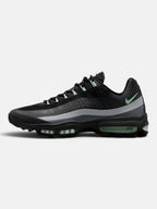 Чоловічі кросівки Nike Air Max 95 Ultra Black / Mint Foam IB7681-004