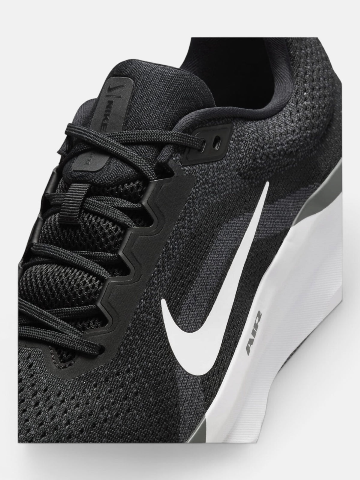 Чоловічі кросівки Nike Winflo 11 Black / White FJ9509-001