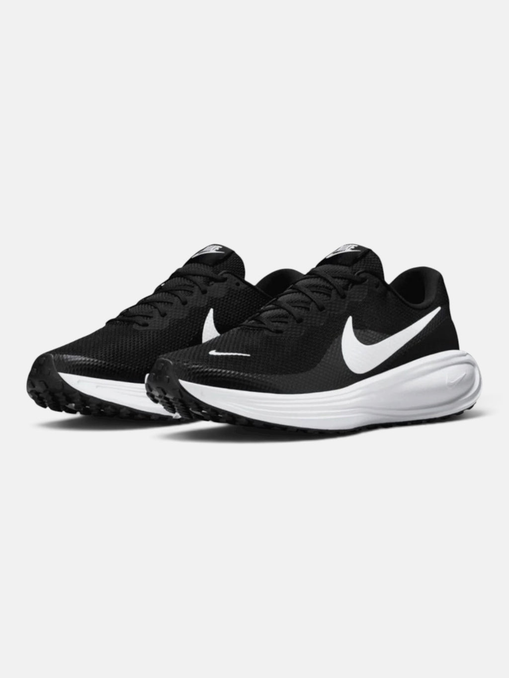 Чоловічі кросівки Nike Revolution 8 Black / White HJ9198-003