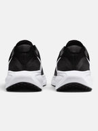 Чоловічі кросівки Nike Revolution 8 Black / White HJ9198-003