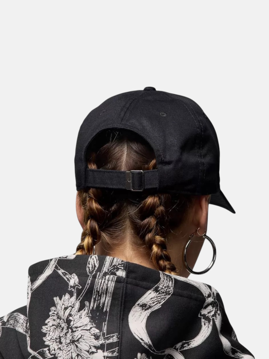 Кепка унісекс Jordan Club Washed Jumpman Black / White HQ1963-010