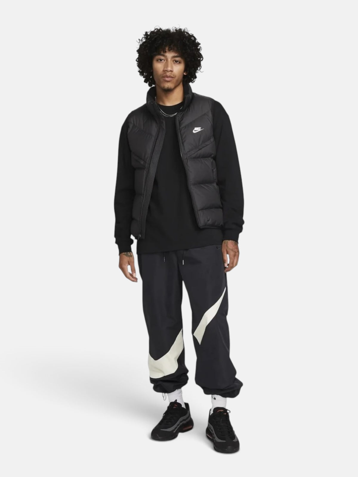 Чоловіча жилетка Nike Storm-FIT Windrunner Black FB8193-010