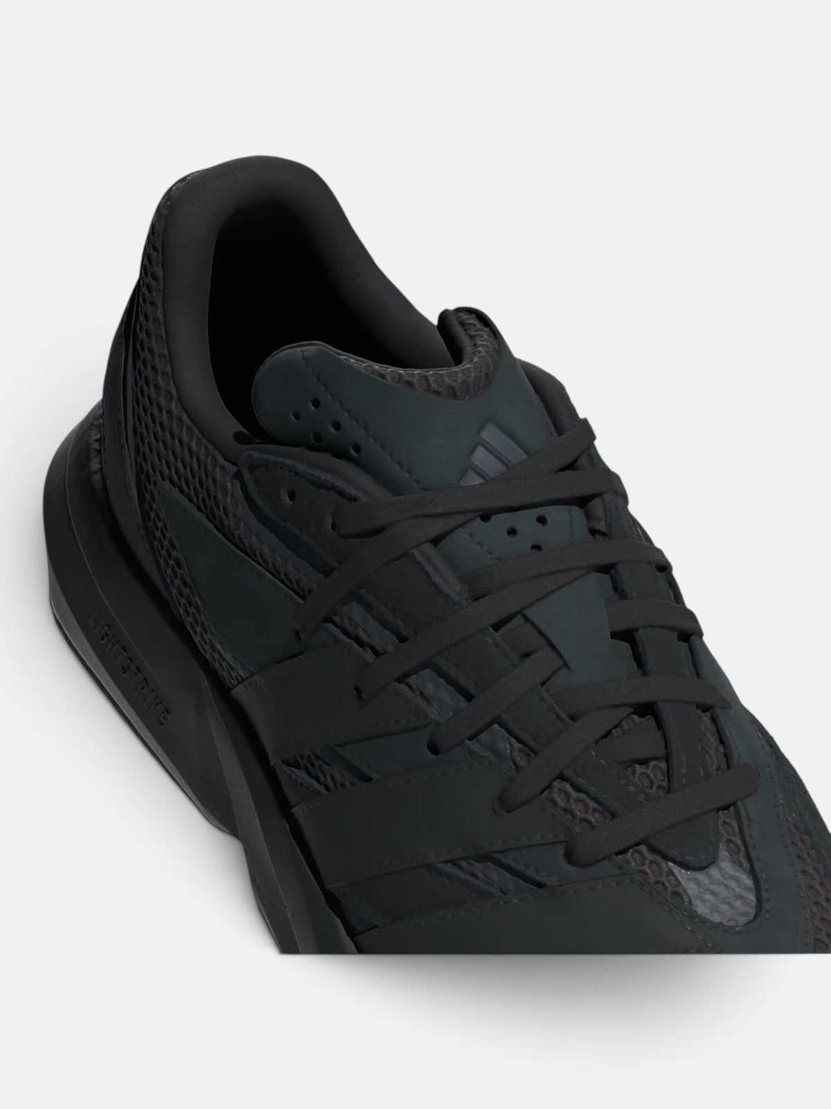 Чоловічі кросівки adidas Lightblaze Black JH6941