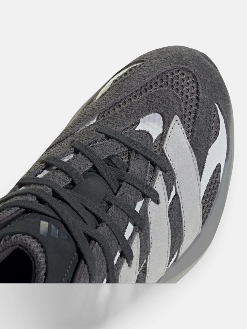Чоловічі кросівки adidas Lightblaze Grey JQ9972