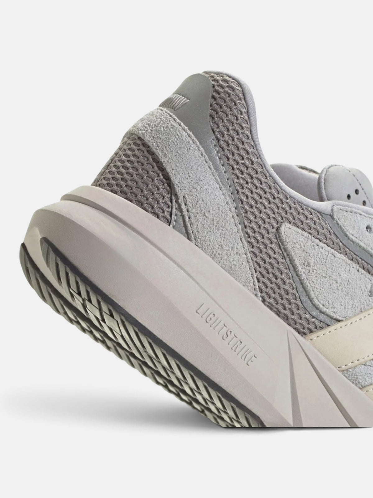Чоловічі кросівки adidas Lightblaze Grey / Beige JQ9973