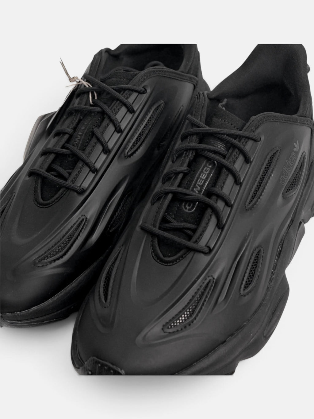 Кросівки унісекс adidas Ozweego Celox Black GZ5230