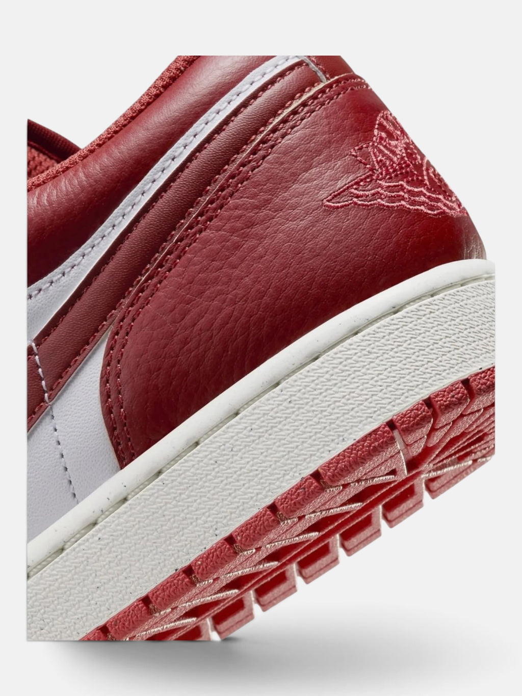 Чоловічі кросівки Air Jordan 1 Low SE Red / White FJ3459-160