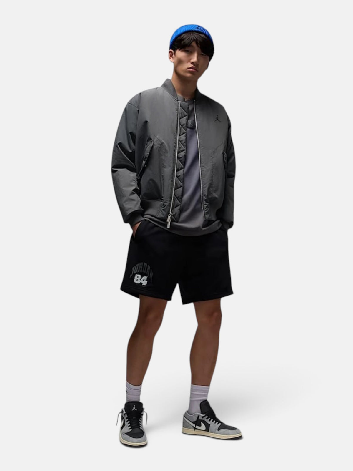 Чоловічі кросівки Air Jordan 1 Low SE Grey / Black HQ2010-012